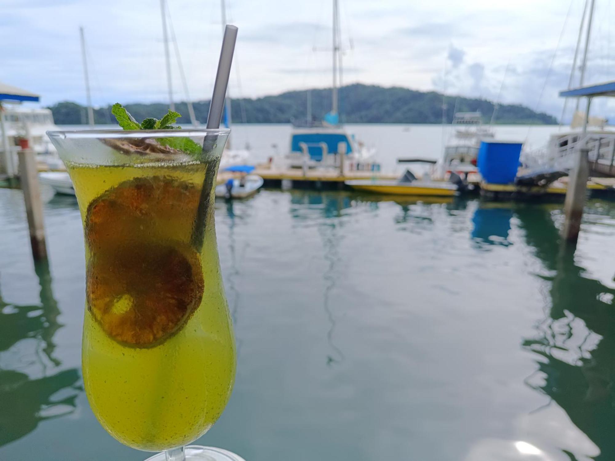 Hotel Banana Bay Marina Golfito