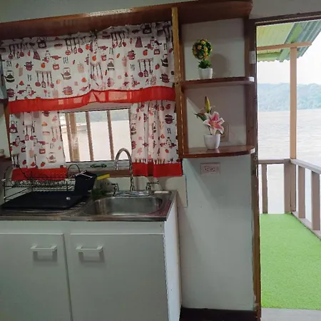 Hotel Banana Bay Marina à Golfito Extérieur photo