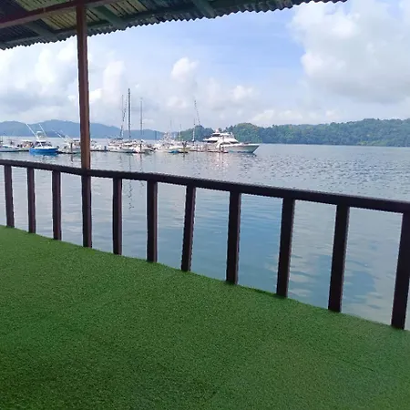 Hotel Banana Bay Marina à Golfito Extérieur photo