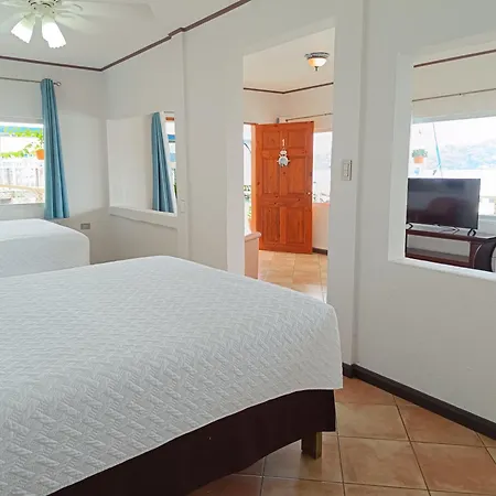 Hotel Banana Bay Marina à Golfito Extérieur photo