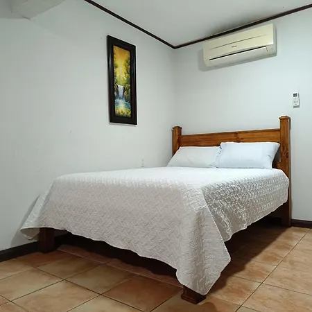 Hotel Banana Bay Marina à Golfito Extérieur photo