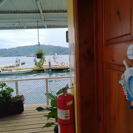 Hotel Banana Bay Marina à Golfito Extérieur photo