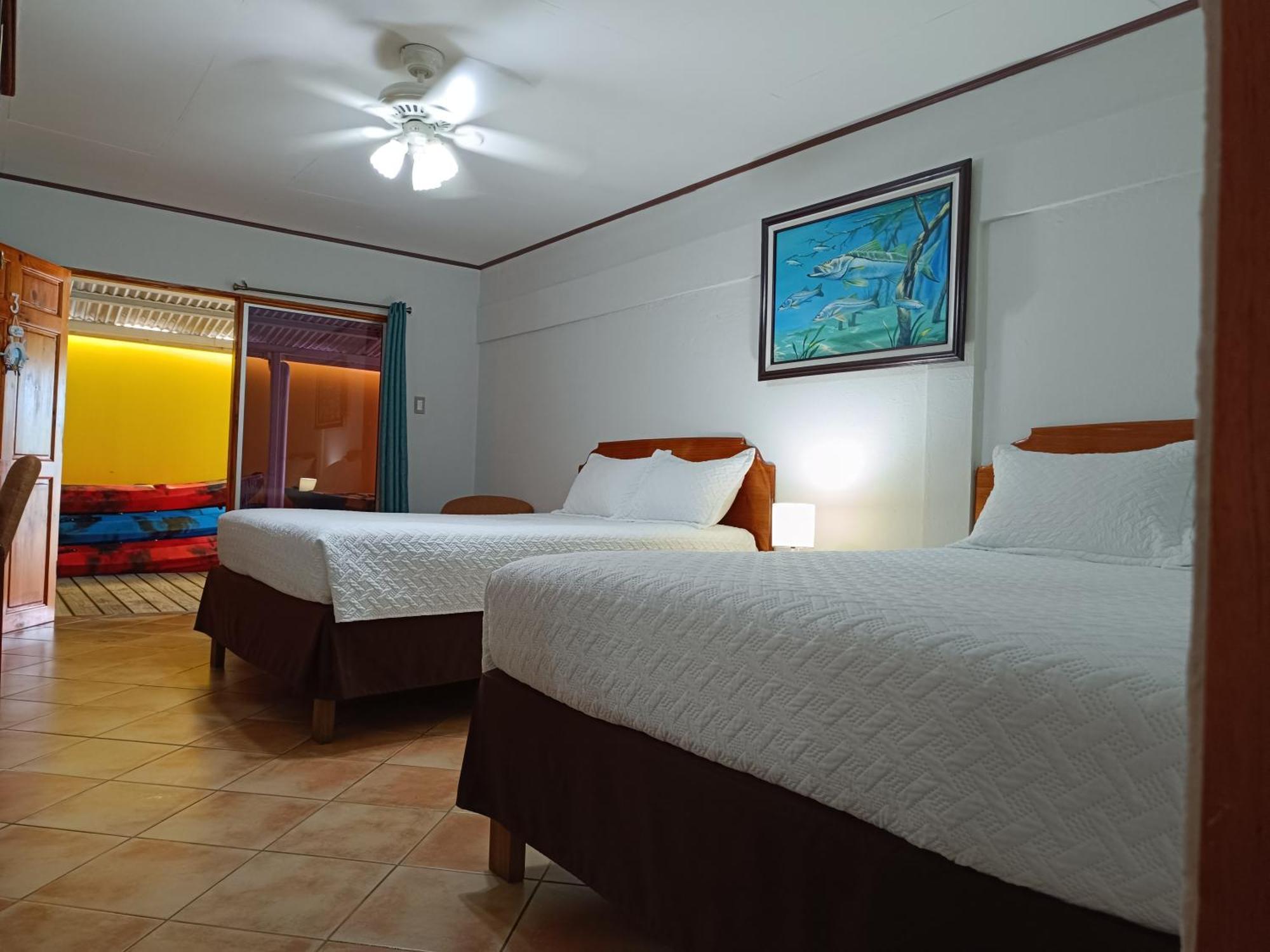 Banana Bay Marina Hotel 3*
