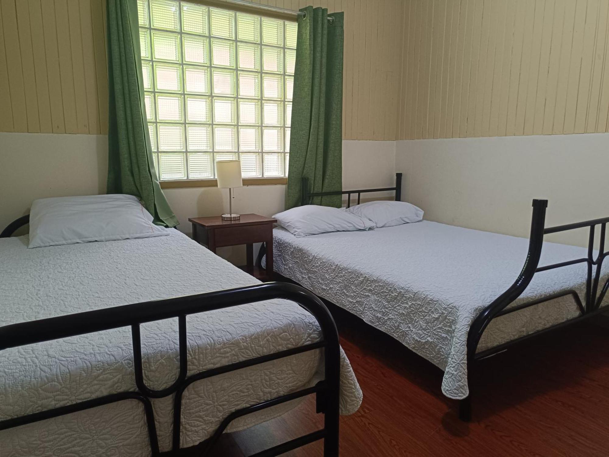 Banana Bay Marina Hotel 3*